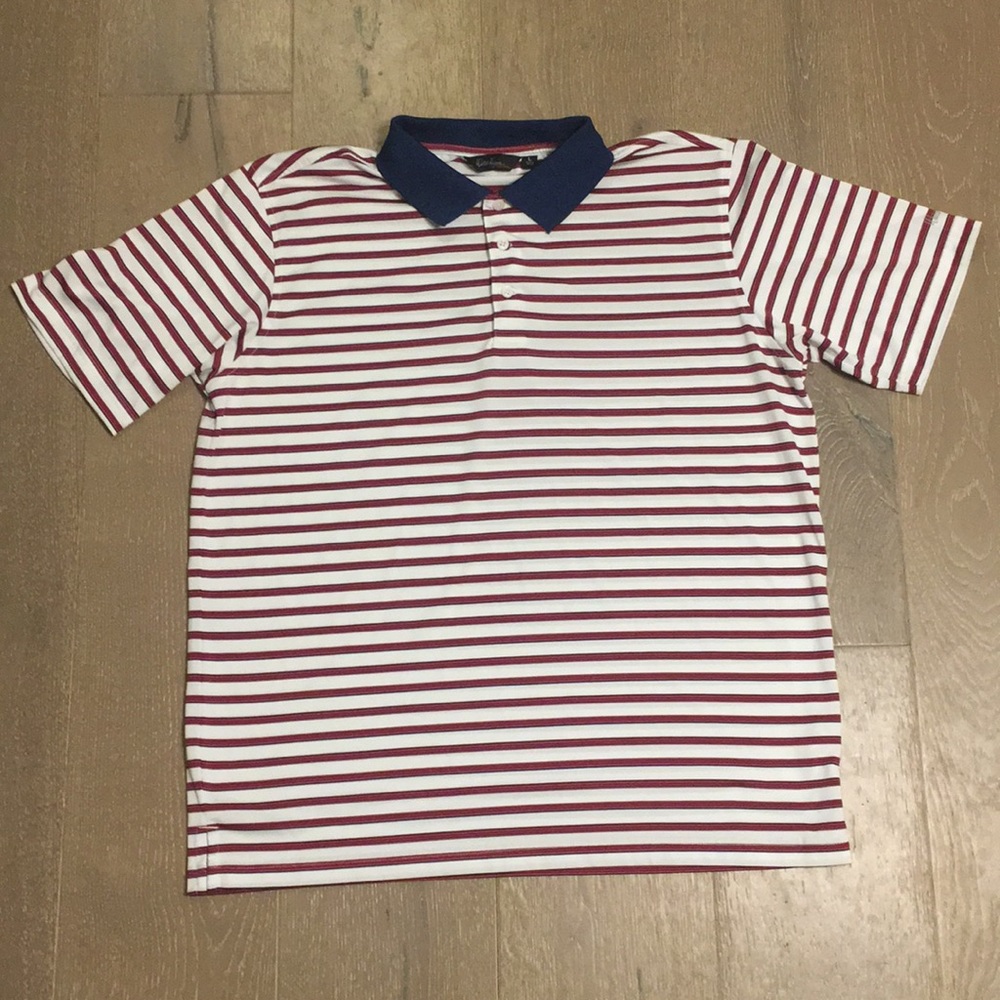 Walter Hagen Golf shirt. Size large.